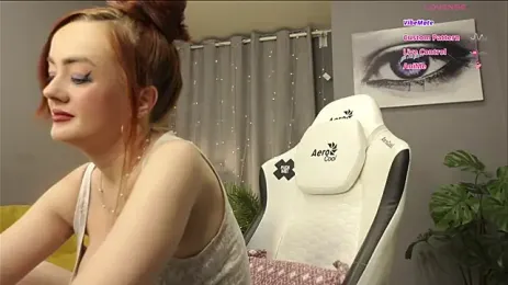 Stream-Bild von Megany