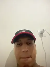 Ttinho webcam stripchat model stream image