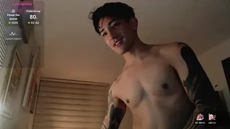 ivaaaan_ webcam stripchat model stream image