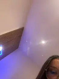 Stream-Bild von mina_sauvage auf Stripchat