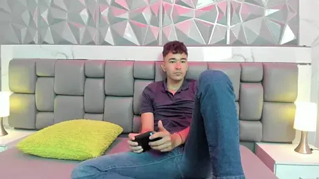 Stream-Bild von KathyAiden