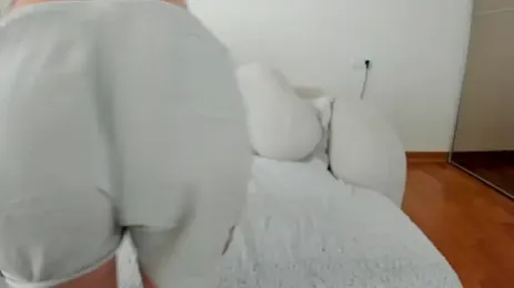 dulceys webcam stripchat model stream image
