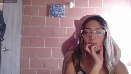 Andrea_camilaaa webcam stripchat model stream image