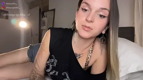 Stream-Bild von misschloe__
