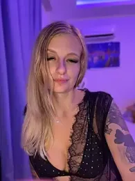 Stream-Bild von Betsy