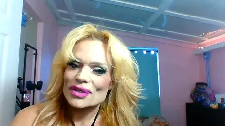 StarinThecloudz webcam stripchat model stream image