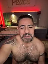 wolfbucker webcam stripchat model stream image