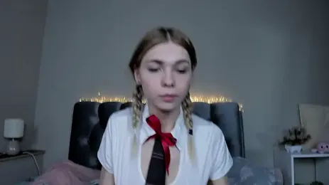 Blondy_Fina webcam stripchat model stream image