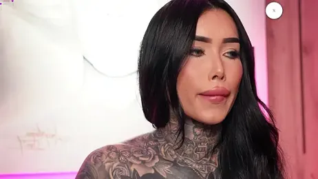 Stream-Bild von belllbonniie auf stripchat