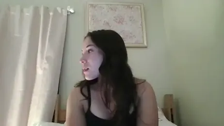 Stream-Bild von kinsleyxoxo auf stripchat