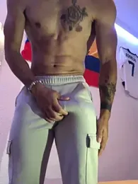 Stream-Bild von Charlyhot_69