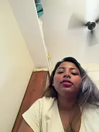 OpposedLoom webcam stripchat model stream image
